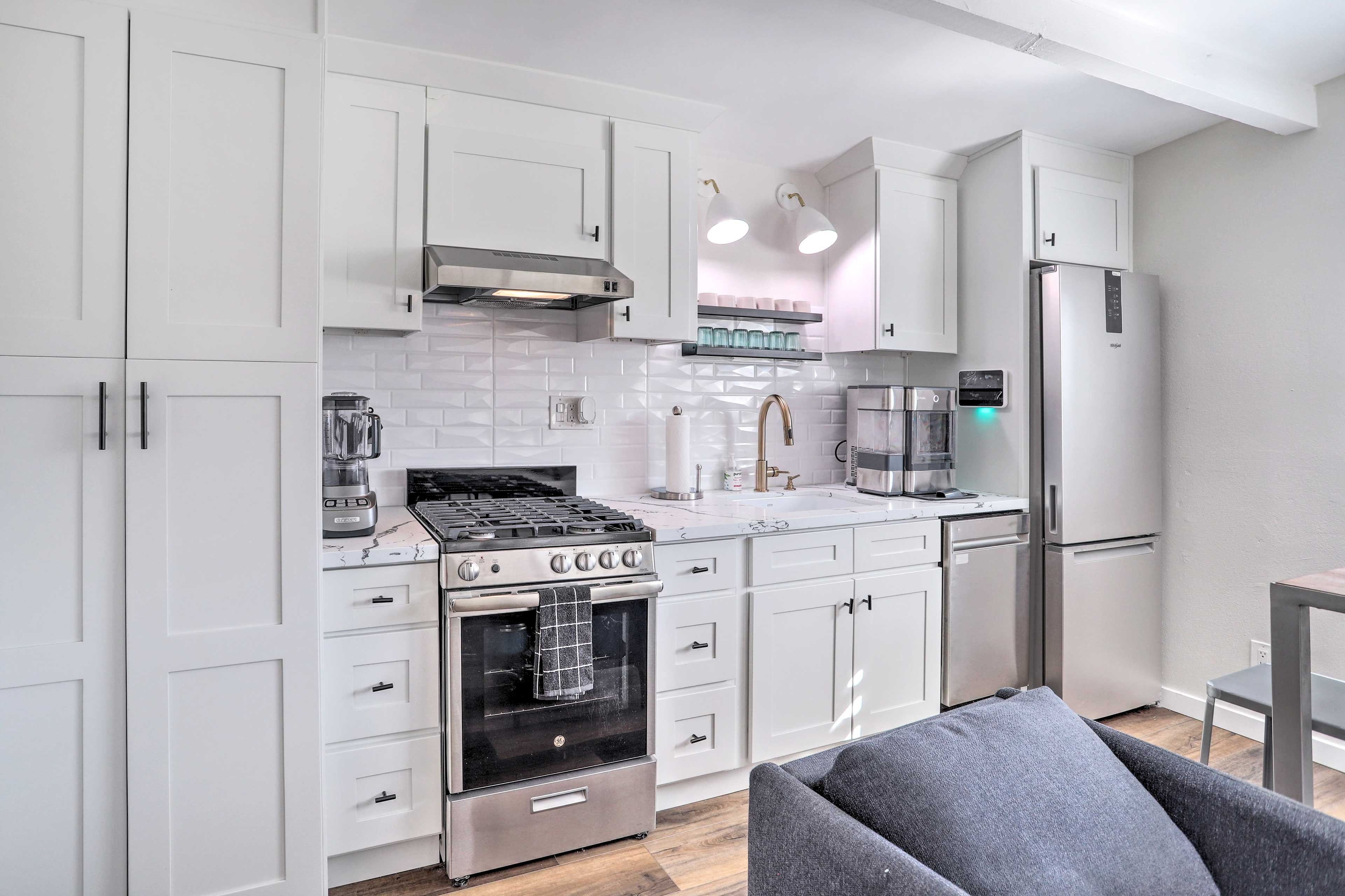 Chic 1BR Sanctuary interior view 3